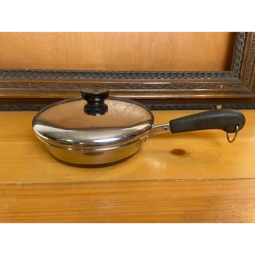 Revere Ware 7 Inch Skillet Copper Clad Bottom Stainless Steel Pan with Lid 91f